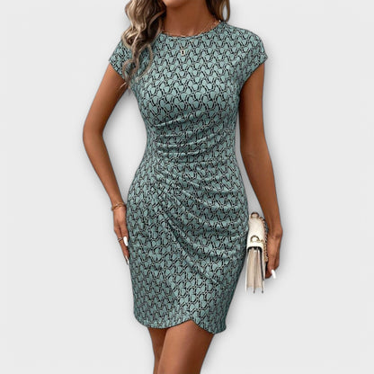 Emma - Short-Sleeve Tulip Dress with Allover Print